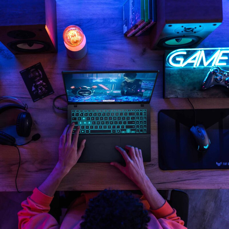 ASUS V16 | 16" WUXGA 144 Hz| Intel® Core™ 7 240H | GeForce RTX™ 5060